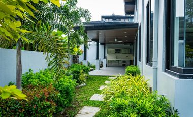 KA - FOR SALE: 6 Bedroom House in Solen Residences, Laguna