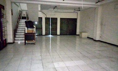 Rumah Usaha Strategis Raya Kertajaya Nol Jalan Raya