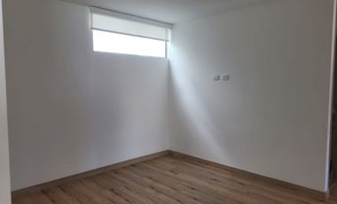 Arrienda apartamento, 115m2, 3 habitaciones, 2 baños