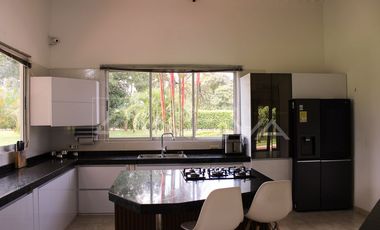 VENTA HERMOSA FINCA CASA CAMPESTRE RESTREPO GUACAVIA CUMARAL