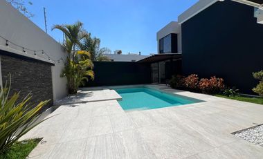 Casa en Venta Bosque de los Lagos con Alberca de Lujo Zona Andares, Zapopan