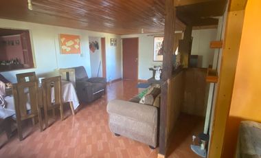 SE VENDE CASA CAMPO 5D 2B  TERRENO  EN SANTA RITA , PELARCO-TALCA.