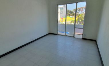 Edificio de oficinas en la Col. Flores Magón, cerca del Acuario de Veracruz