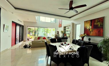 RESIDENCIA TERRENO GRANDE EN CUMBRES CANCUN VENTA