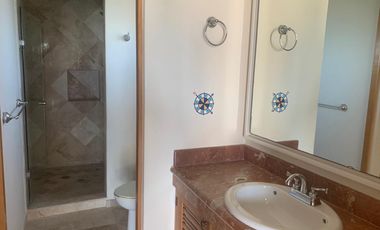 Magnifico y lujoso penthouse en Isla Dorada, zona hotelera Cancun: Ubicacion, conectividad y prestigio