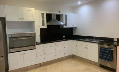 Magnifico y lujoso penthouse en Isla Dorada, zona hotelera Cancun: Ubicacion, conectividad y prestigio