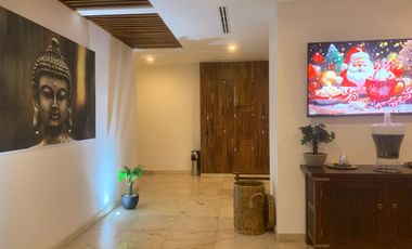 Magnifico y lujoso penthouse en Isla Dorada, zona hotelera Cancun: Ubicacion, conectividad y prestigio
