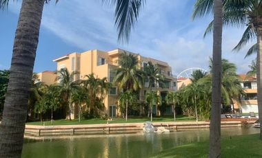 Magnifico y lujoso penthouse en Isla Dorada, zona hotelera Cancun: Ubicacion, conectividad y prestigio