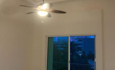 Magnifico y lujoso penthouse en Isla Dorada, zona hotelera Cancun: Ubicacion, conectividad y prestigio