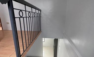 House for Sale / Rent in Golden Glow N2