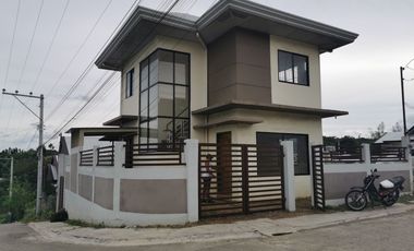 2 storey house for rent in Cabantian Buhangin Davao City