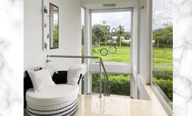 Casa quinta con cabañas turisticas en la vereda la poyata-Villavicencio