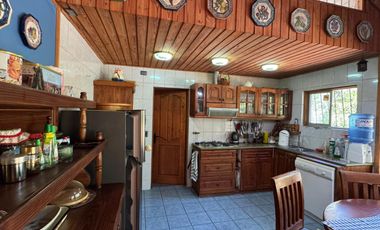 Casa a orilla del río Toltén a 18 kilómetros de Villarrica