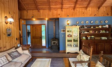 Casa a orilla del río Toltén a 18 kilómetros de Villarrica