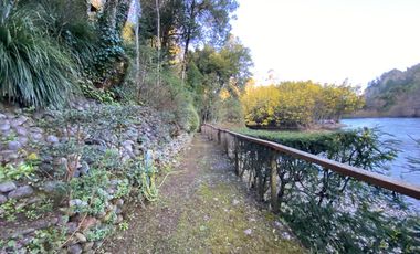 Casa a orilla del río Toltén a 18 kilómetros de Villarrica