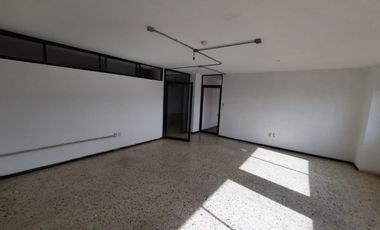 OFICINAS EN RENTA EN EDIFICIO ZONA CENTRO