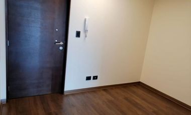 Vendemos amplia y muy luminosa oficina