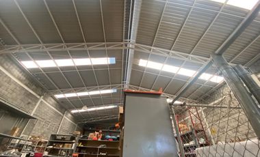 BODEGA EN VENTA CON OFICINAS ADMINISTRATIVAS