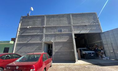 BODEGA EN VENTA CON OFICINAS ADMINISTRATIVAS