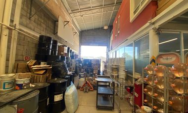 BODEGA EN VENTA CON OFICINAS ADMINISTRATIVAS