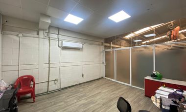 BODEGA EN VENTA CON OFICINAS ADMINISTRATIVAS