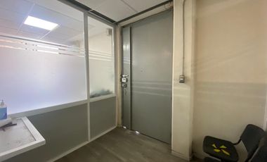 BODEGA EN VENTA CON OFICINAS ADMINISTRATIVAS