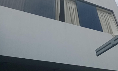 Venta de Casa Como Terreno en Maranga San Miguel Alt. 30 de La Marina