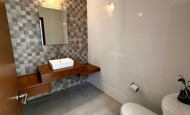 Casa en Venta en Fracc Arbolada, Bosques de Santa Anita