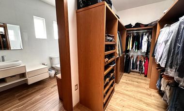 Casa en Venta en Fracc Arbolada, Bosques de Santa Anita