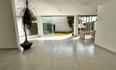 Casa en Venta en Fracc Arbolada, Bosques de Santa Anita