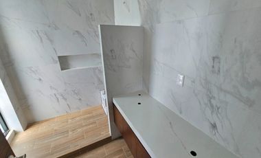 Casa con Alberca y Vista a la Laguna en el Fraccionamiento Lomas de la Rioja, Veracruz.  ▪️Venta: $3'550,000.00