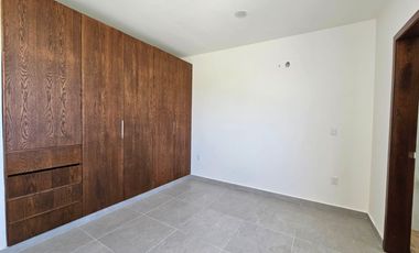 Casa con Alberca y Vista a la Laguna en el Fraccionamiento Lomas de la Rioja, Veracruz.  ▪️Venta: $3'550,000.00