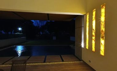 CASA EN VENTA EN FRACCIONAMIENTO LOMAS DE COCOYOC MORELOS