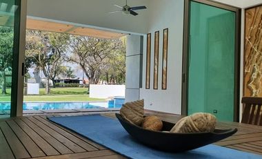 CASA EN VENTA EN FRACCIONAMIENTO LOMAS DE COCOYOC MORELOS