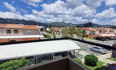 Se vende apartamento ubicado en el municipio de La Ceja Antioquia, sector los ponchos.