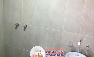 Moderna Casa a Estrenar en Venta / Ricaurte / Cuenca (C903)