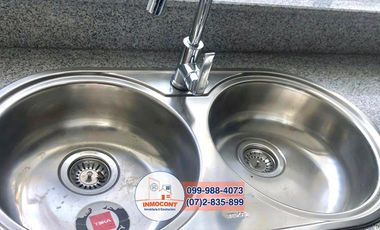 Moderna Casa a Estrenar en Venta / Ricaurte / Cuenca (C903)