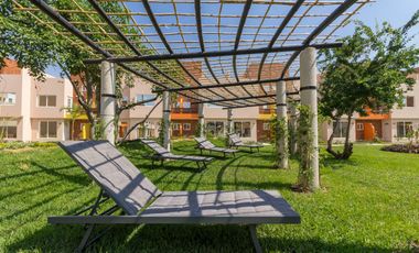 Casa en Venta en condominio con alberca en Emiliano Zapata Morelos