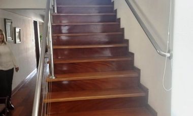 Se vende Dpto Dúplex, 253 m2, Chacarilla, 3 dorms, 4 baños, Terraza, 1 Estac.