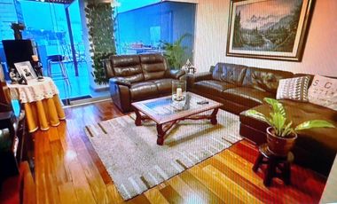 Se vende Dpto Dúplex, 253 m2, Chacarilla, 3 dorms, 4 baños, Terraza, 1 Estac.