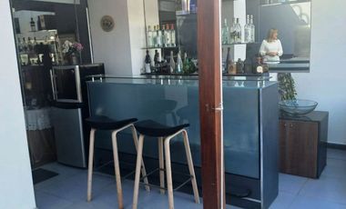 Se vende Dpto Dúplex, 253 m2, Chacarilla, 3 dorms, 4 baños, Terraza, 1 Estac.