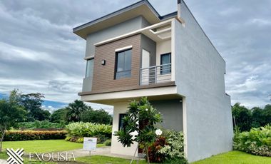 3BR-2TB Single Attached House and Lot For Sale in Sentrina Alaminos Along the Highway