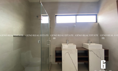 CASA MODERNA EN VENTA EN LA CANTERA