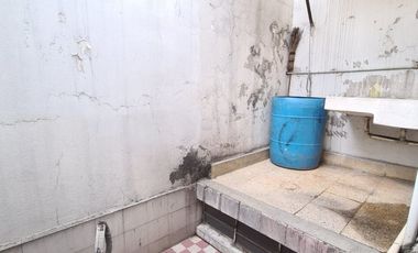 SE VENDE CASA CON USO DE SUELO COMERCIAL COLONIA AGRICULTURA TACUBA MIGUEL HIDALGO.