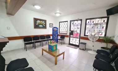 SE VENDE CASA CON USO DE SUELO COMERCIAL COLONIA AGRICULTURA TACUBA MIGUEL HIDALGO.