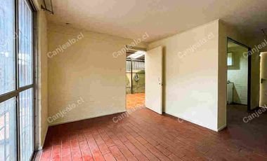 SE ARRIENDA CASA 2D + 1B, EN PASAJE, QUILICURA