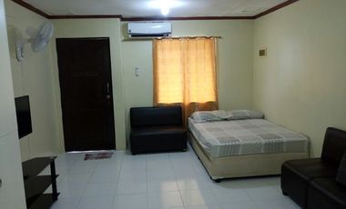Mactan Lapu-Lapu Cebu Bougainvillea Studio apartment 39 for rent 10k