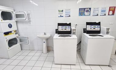 ARRIENDO DEPTO DUPLEX 2D/2B ESTACIONAMIENTO Y BODEGA CERCA DE METRO