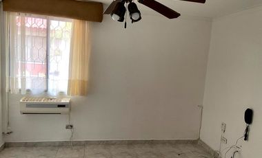 Casa en arriendo en Villa Country.