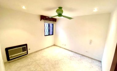 Casa en arriendo en Villa Country.